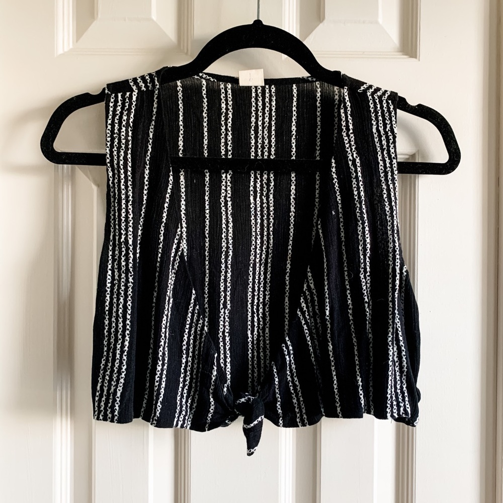 Boutique Tie Crop Top